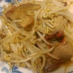 Best 4. Roast Pork with Bean Sprouts Lunch Special in Miami, FL